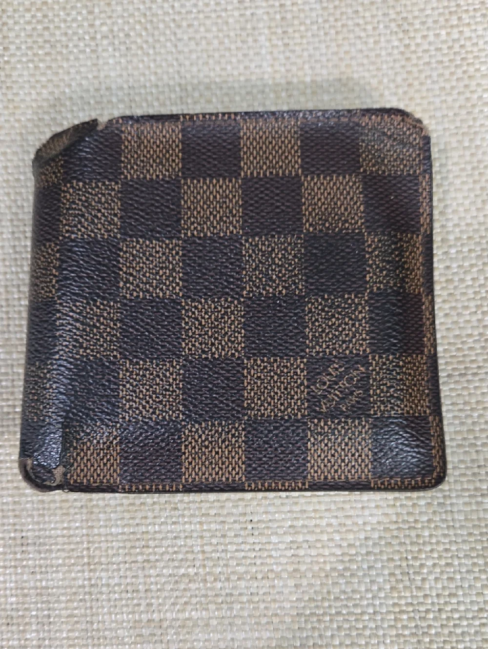 Louis Vuitton Brown Damier Canvas Men's Bifold Wallet